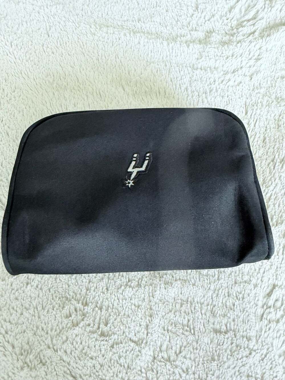 San Antonio Spurs NBA Embroidered Logo Black Travel Toiletry Pouch